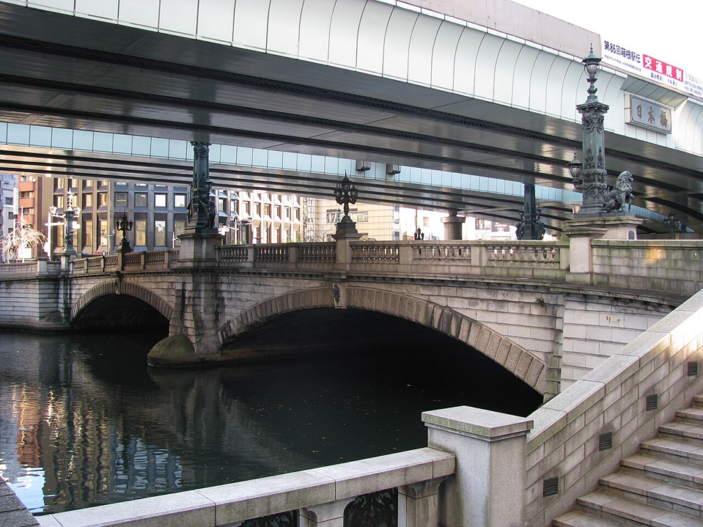 Nihonbashi Bridge beneath the existing elevated Metropolitan Expressway
